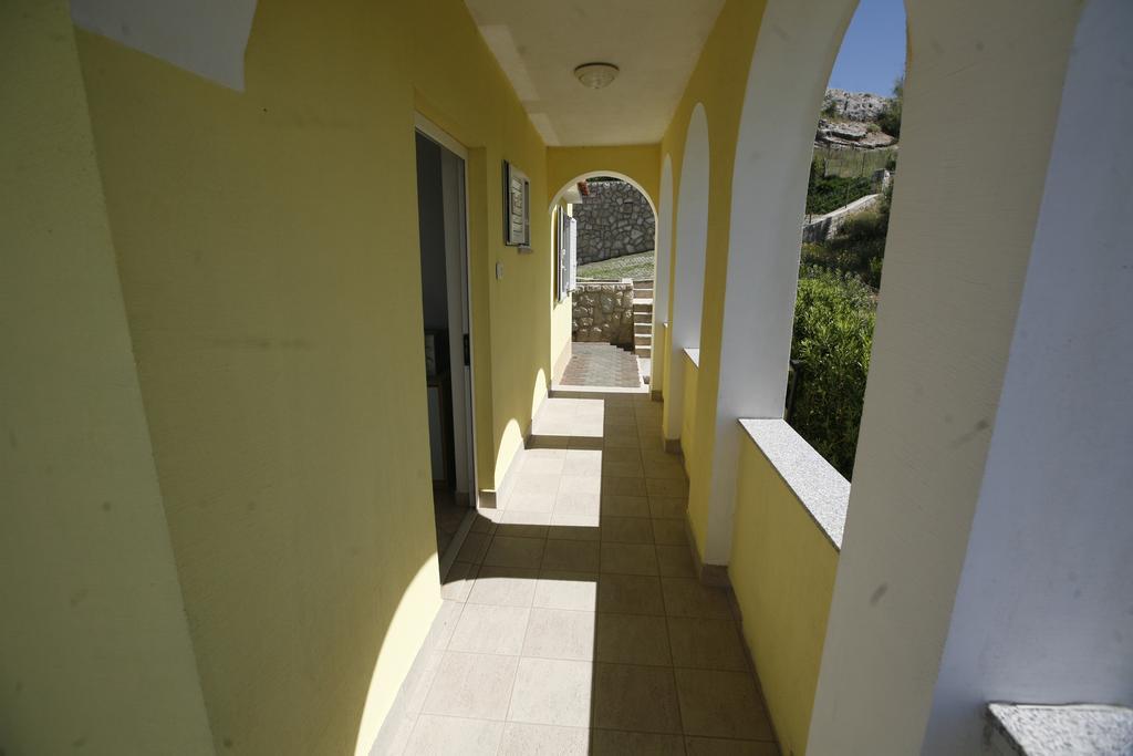 Apartments Roza Miskovici Экстерьер фото