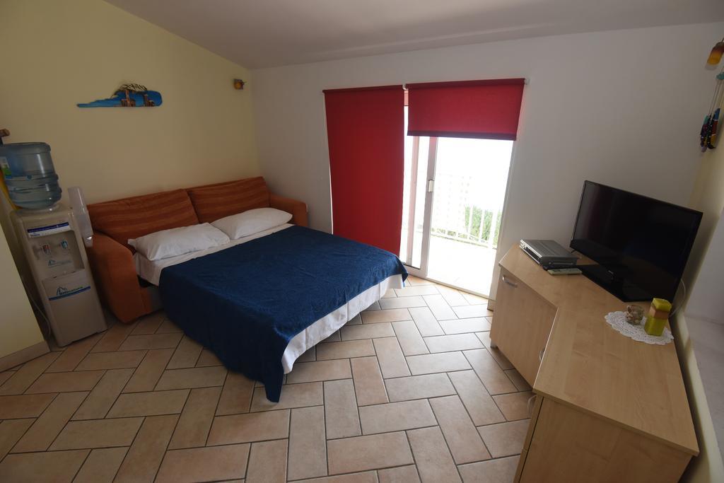 Apartments Roza Miskovici Экстерьер фото
